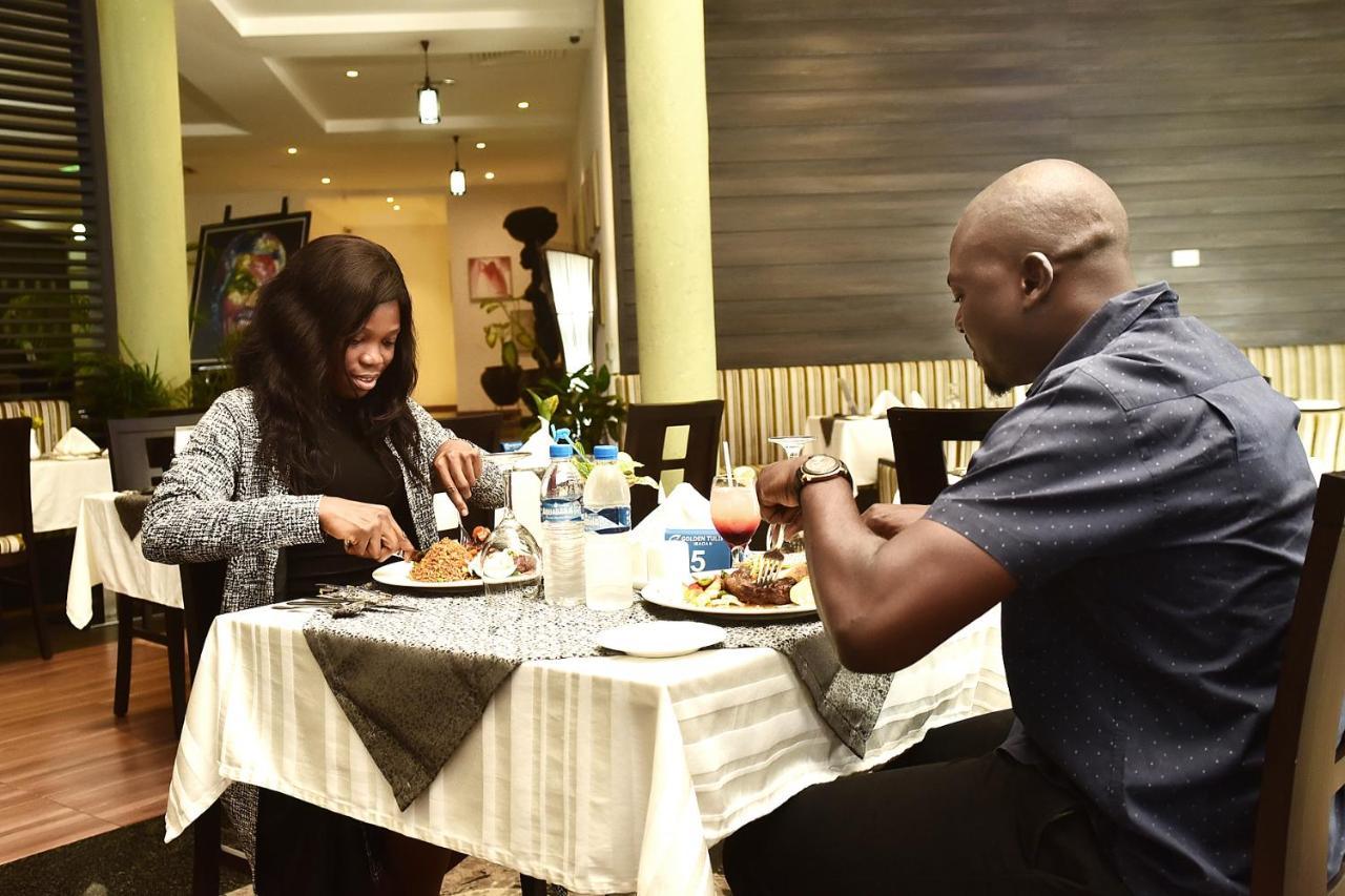 Hotel Golden Tulip Ibadan Esterno foto